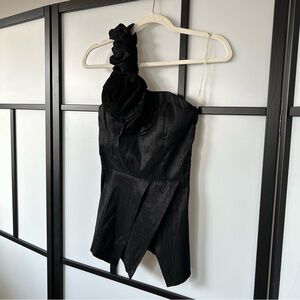 [S] Forever 21 Women’s Vintage Black Floral One Shoulder Floral Detail Blouse